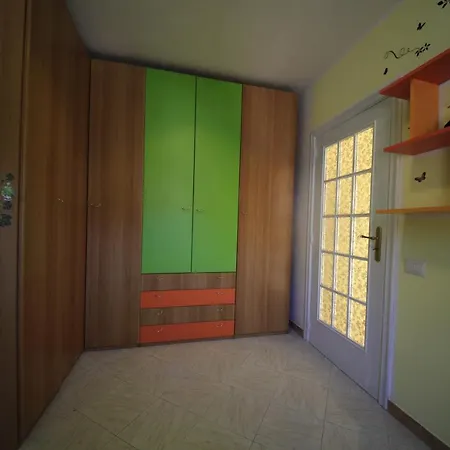 Apartment Dolls House